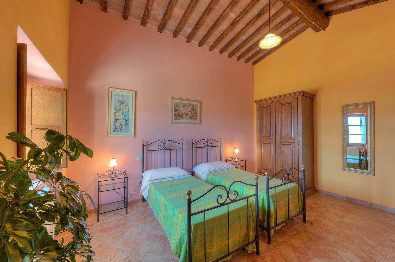 Agriturismo Villa Felice Volterra Luaran gambar